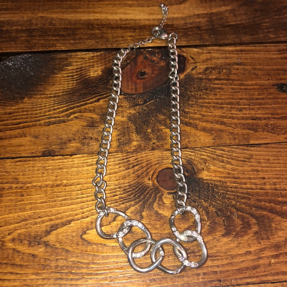 SILVER LARGE CHAIN NECKLACE